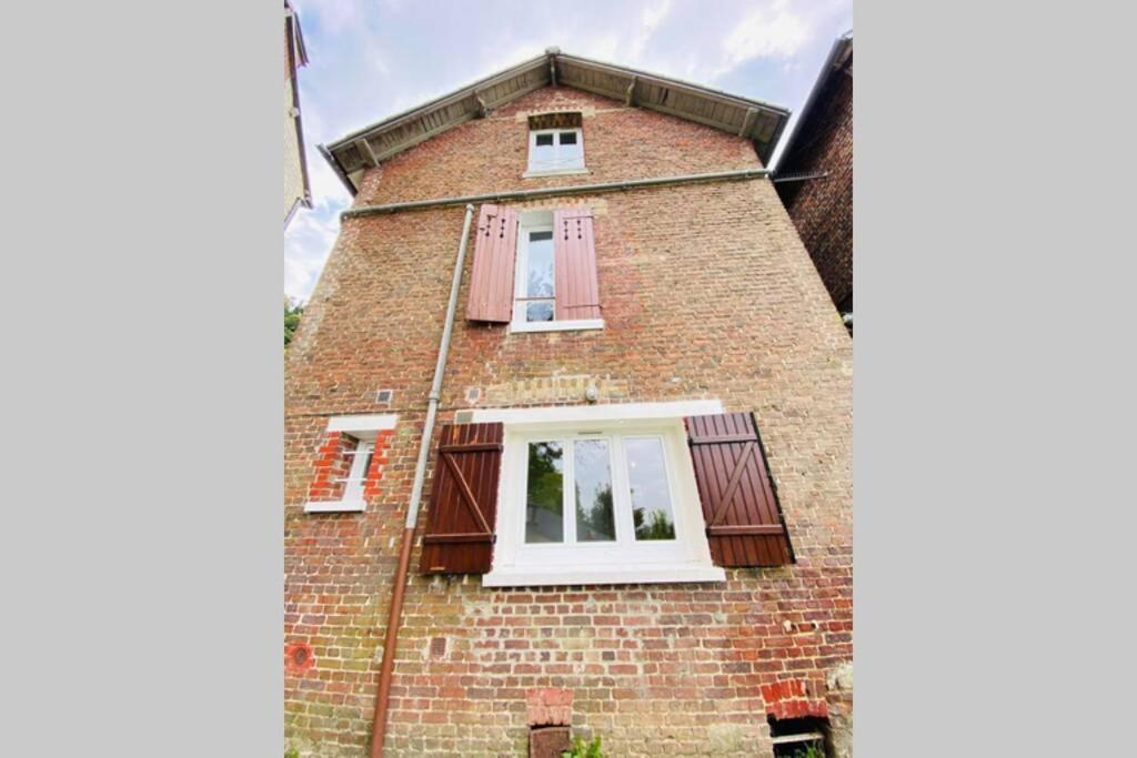 לאון Appartement Cosy Avec Jardin Chaleureux מראה חיצוני תמונה